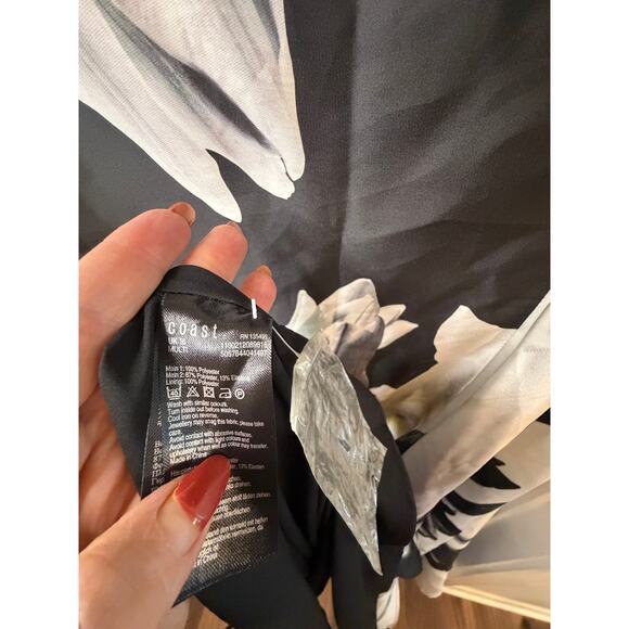 Coast Black and White Fabian Print Maxi Dress - US Size 12 - Picture 10 of 16